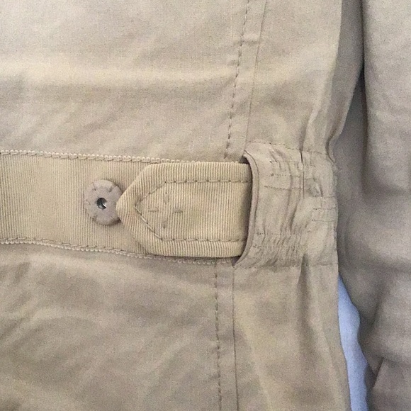 Elie Tahari Linen Blazer - Picture 5 of 6